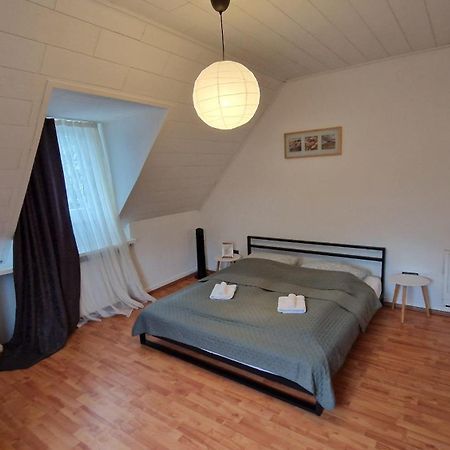 Canim Appartement Duisburg Bagian luar foto