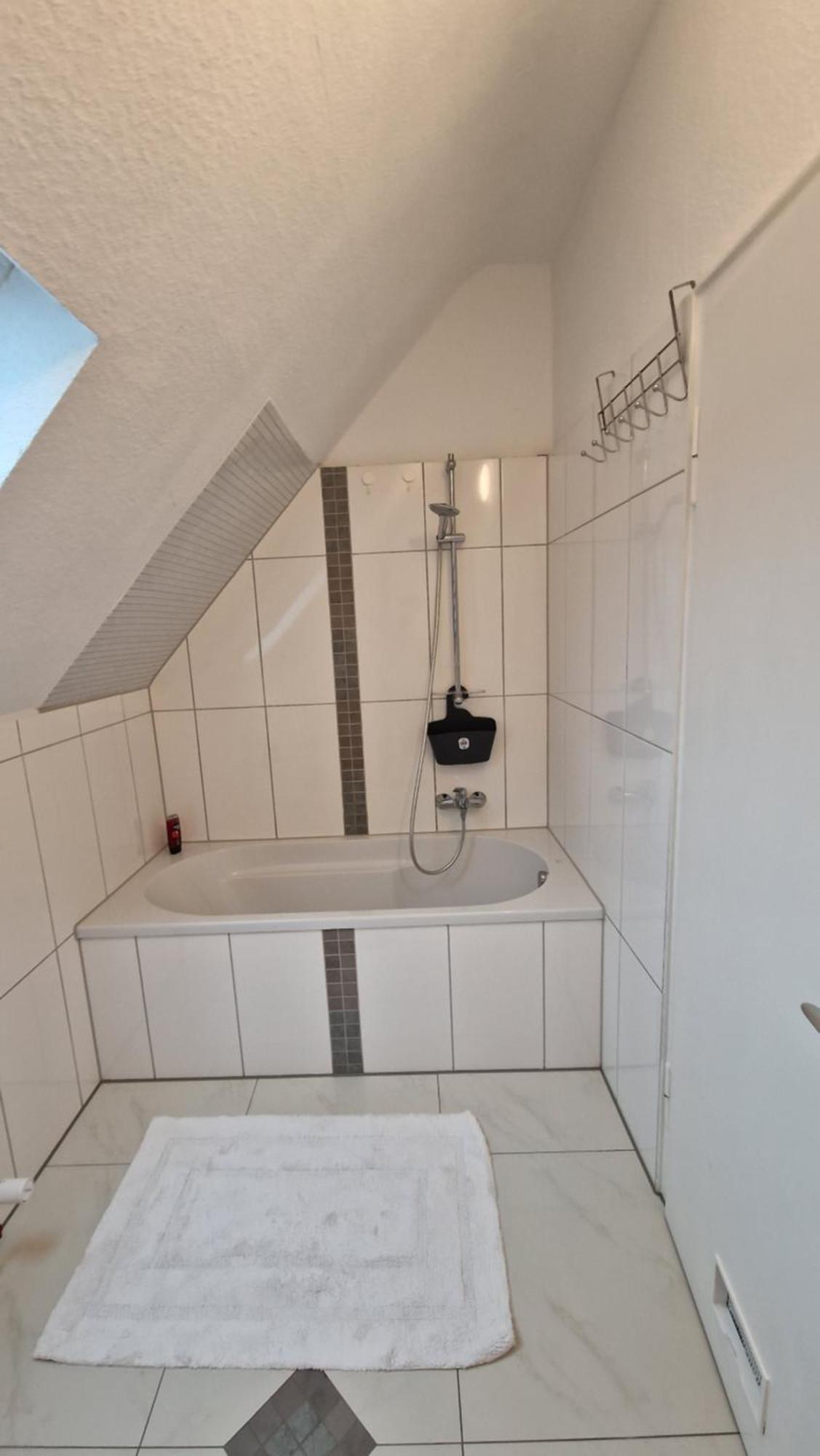 Canim Appartement Duisburg Bagian luar foto